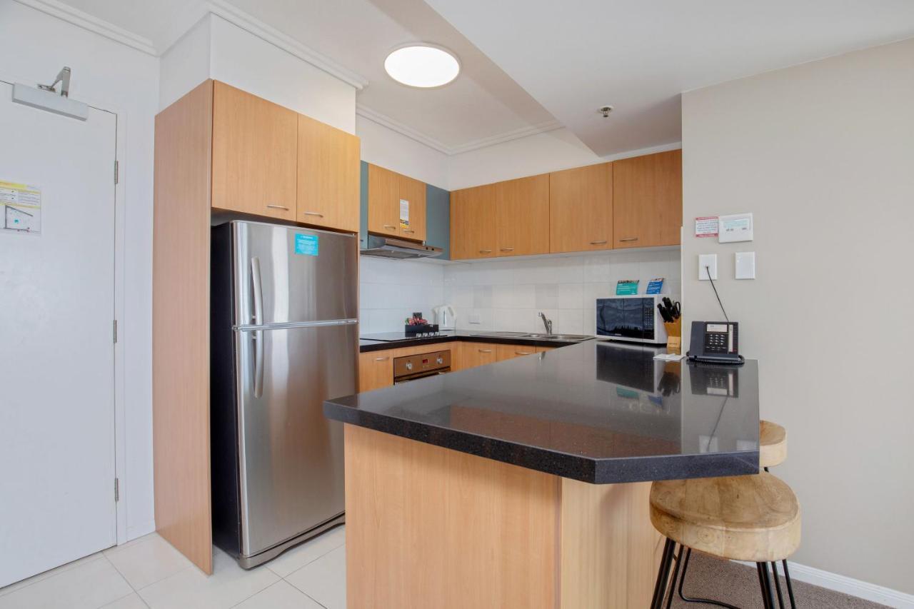 Club Wyndham Kirra Beach Gold Coast Esterno foto